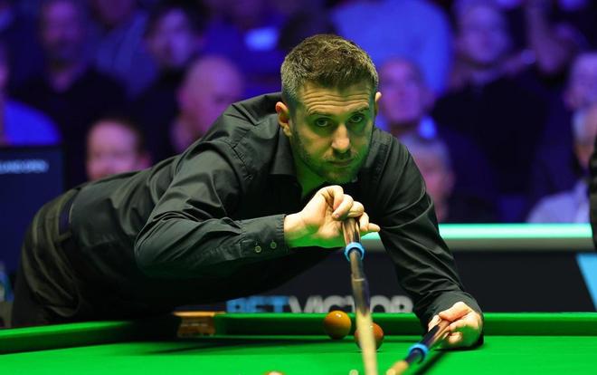 牢牢掌控住 牢牢掌控住