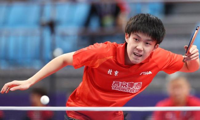 正是因为他 正是因为他