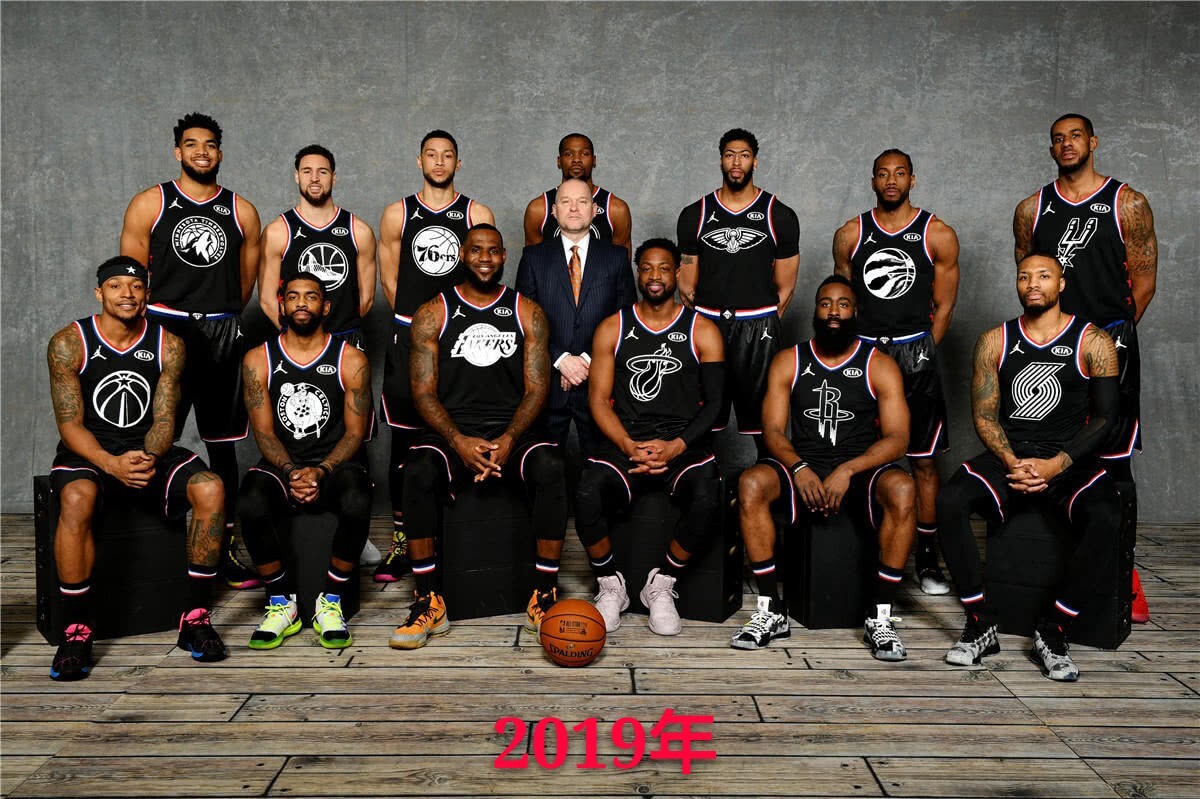 对尤文中场 对尤文中场